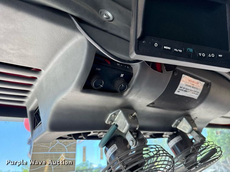 image for item EJ8709 1995 Spartan Gladiator ladder fire truck