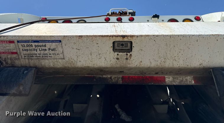 image for item EJ8710 2016 International 7400 refuse truck