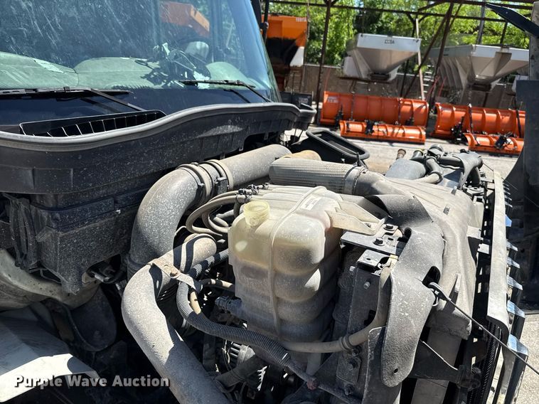 image for item EJ8710 2016 International 7400 refuse truck