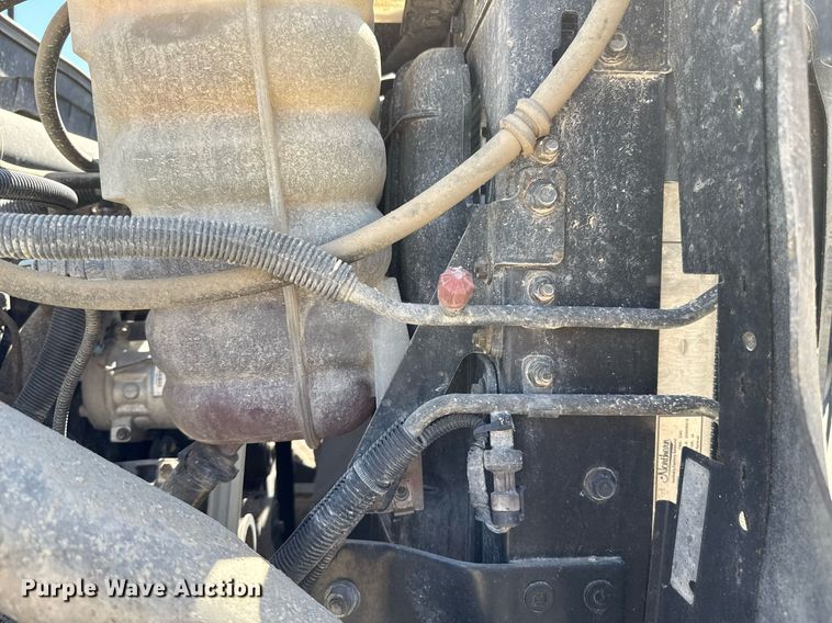 image for item EJ8710 2016 International 7400 refuse truck