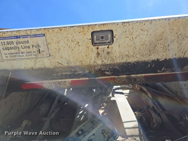 image for item EJ8712 2016 International 7400 refuse truck