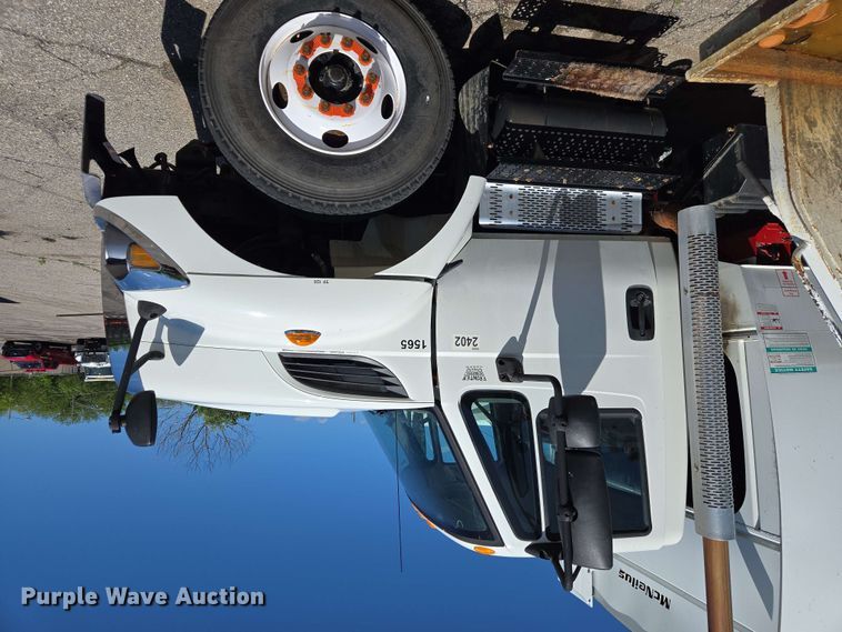 image for item EJ8712 2016 International 7400 refuse truck