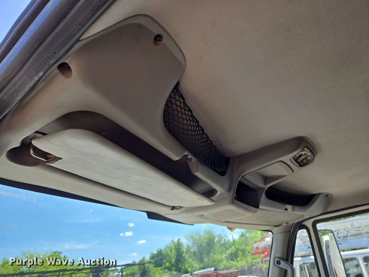 image for item EJ8712 2016 International 7400 refuse truck