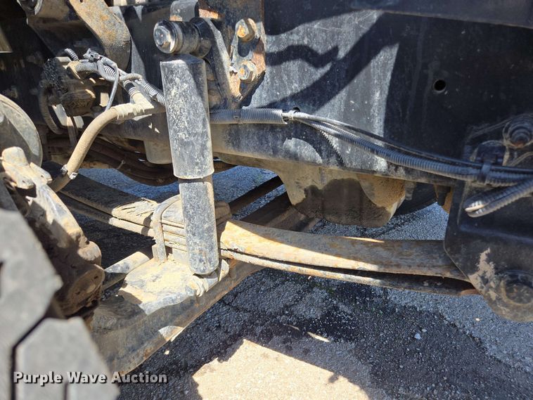 image for item EJ8712 2016 International 7400 refuse truck