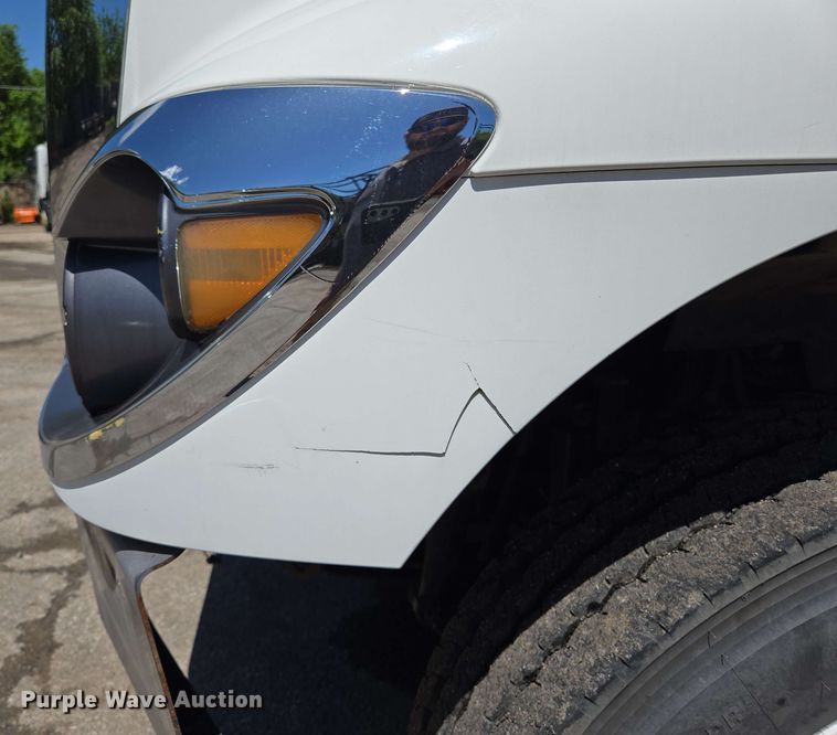 image for item EJ8713 2016 International 7400 refuse truck