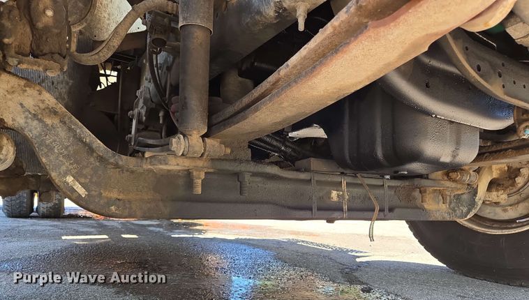 image for item EJ8713 2016 International 7400 refuse truck