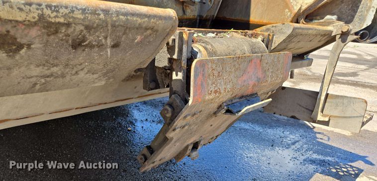 image for item EJ8713 2016 International 7400 refuse truck