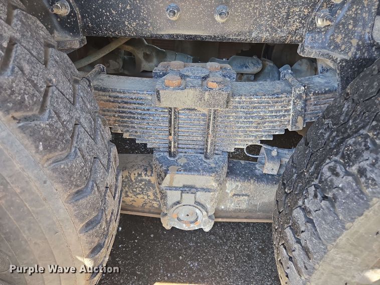 image for item EJ8713 2016 International 7400 refuse truck