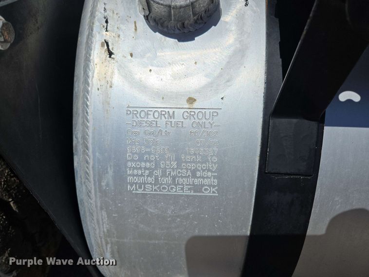 image for item EJ8713 2016 International 7400 refuse truck