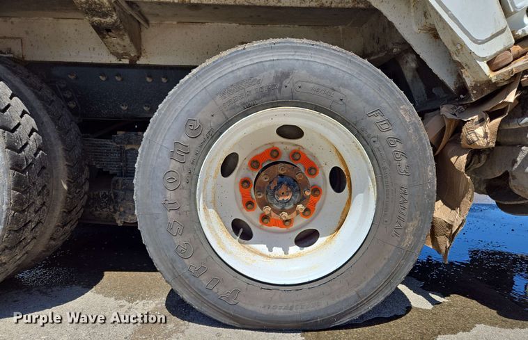 image for item EJ8713 2016 International 7400 refuse truck