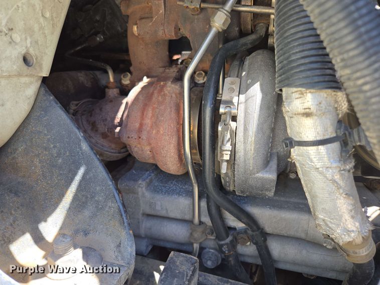 image for item EJ8714 2016 International 7400 refuse truck