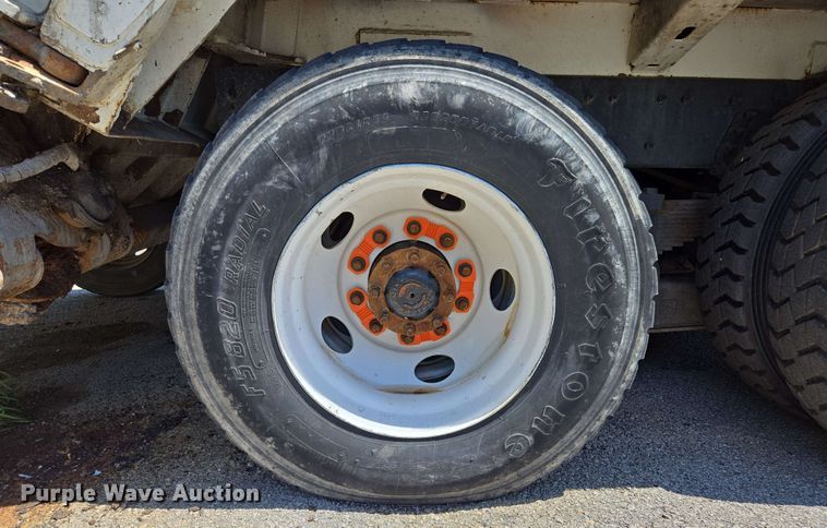 image for item EJ8714 2016 International 7400 refuse truck