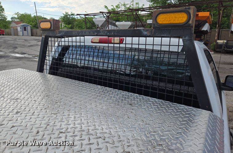 image for item EJ8715 2003 GMC Sierra 1500 pickup truck