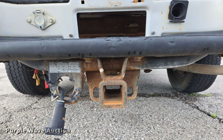 image for item EJ8715 2003 GMC Sierra 1500 pickup truck