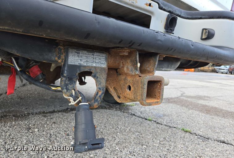 image for item EJ8715 2003 GMC Sierra 1500 pickup truck