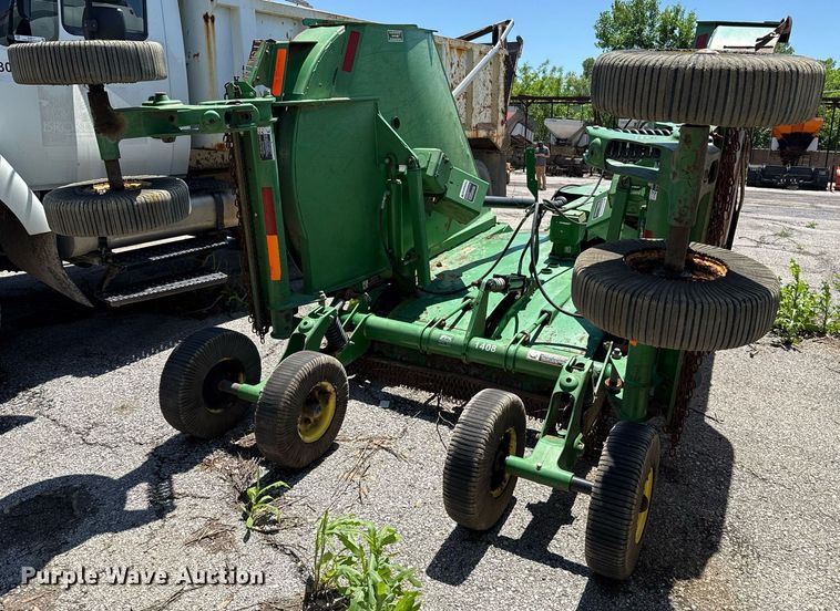 image for item EJ8716 John Deere HX15 batwing rotary mower