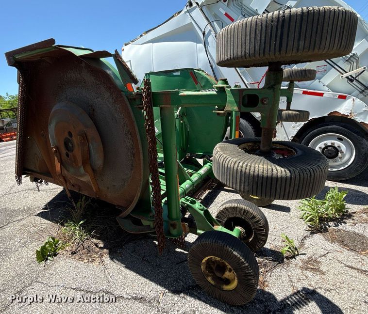 image for item EJ8716 John Deere HX15 batwing rotary mower