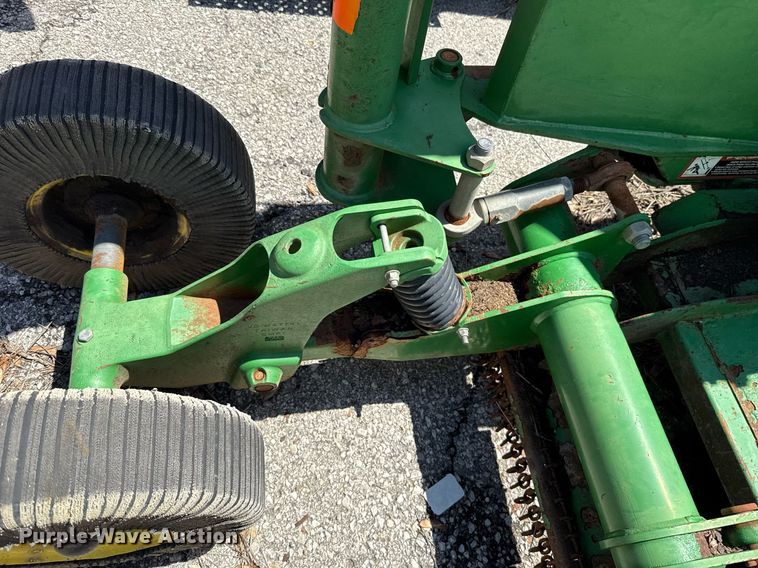 image for item EJ8716 John Deere HX15 batwing rotary mower