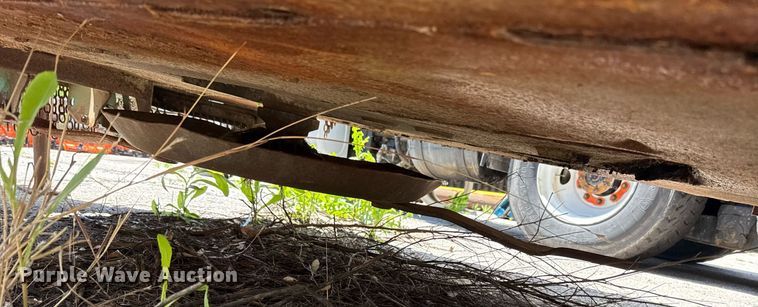 image for item EJ8716 John Deere HX15 batwing rotary mower