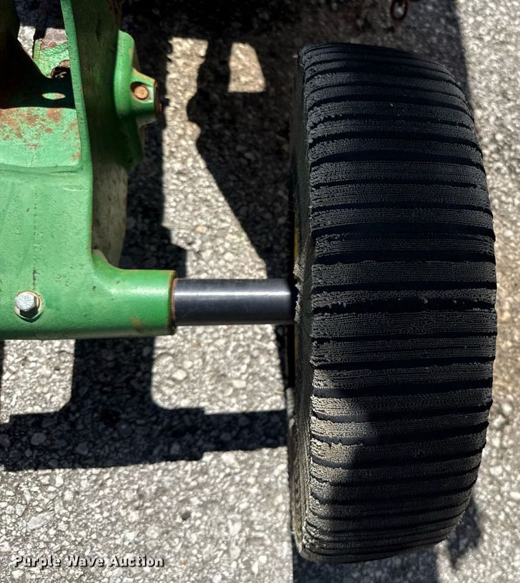 image for item EJ8716 John Deere HX15 batwing rotary mower