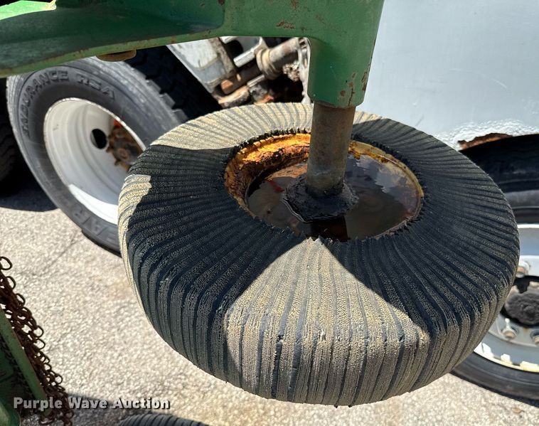 image for item EJ8716 John Deere HX15 batwing rotary mower