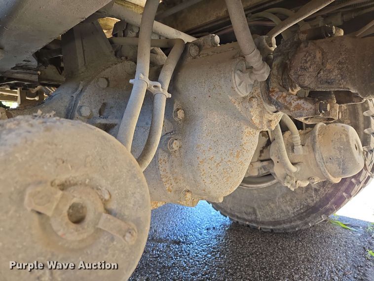 image for item EJ8717 2008 International 7400 dump truck