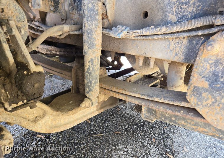 image for item EJ8717 2008 International 7400 dump truck