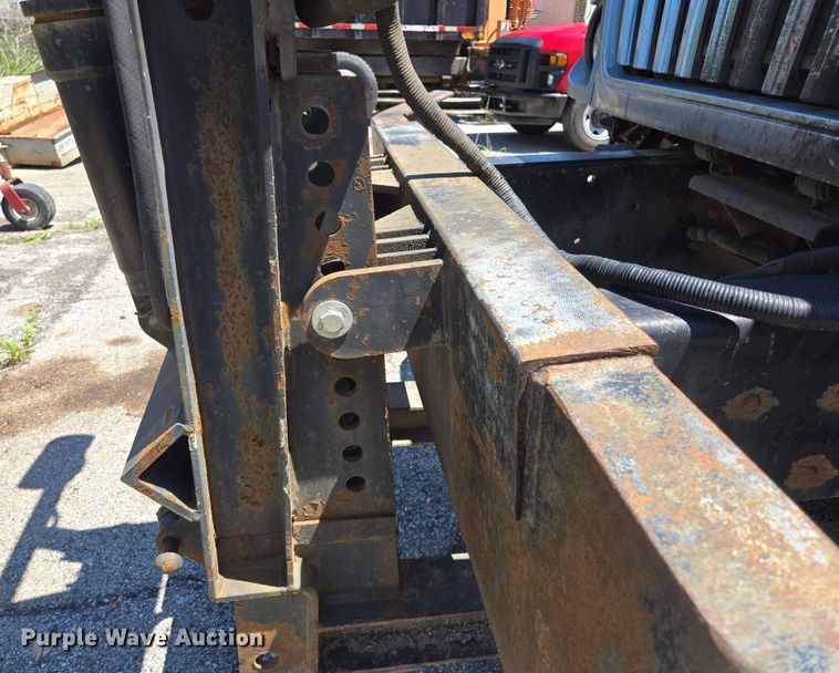 image for item EJ8717 2008 International 7400 dump truck