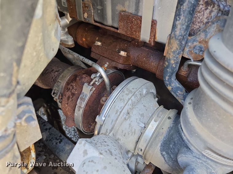 image for item EJ8717 2008 International 7400 dump truck