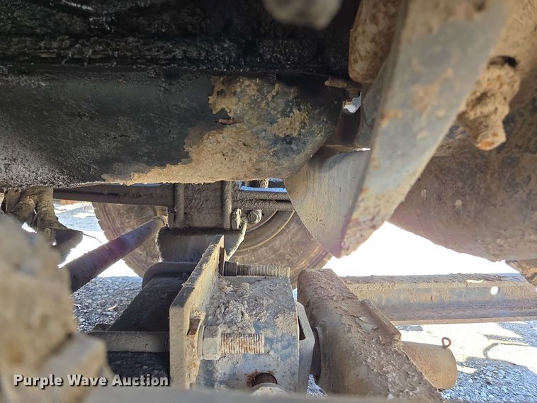 image for item EJ8717 2008 International 7400 dump truck