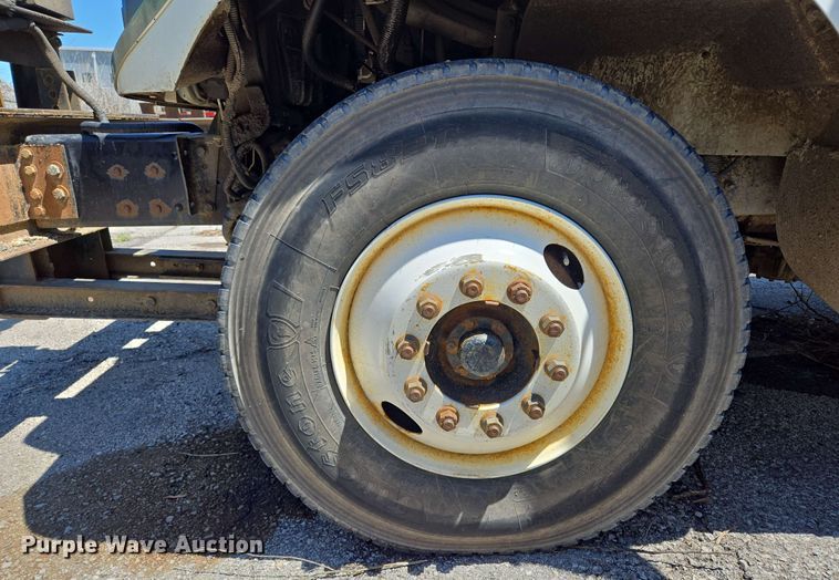 image for item EJ8717 2008 International 7400 dump truck