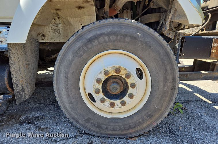 image for item EJ8717 2008 International 7400 dump truck