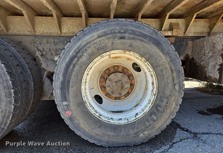 image for item EJ8717 2008 International 7400 dump truck