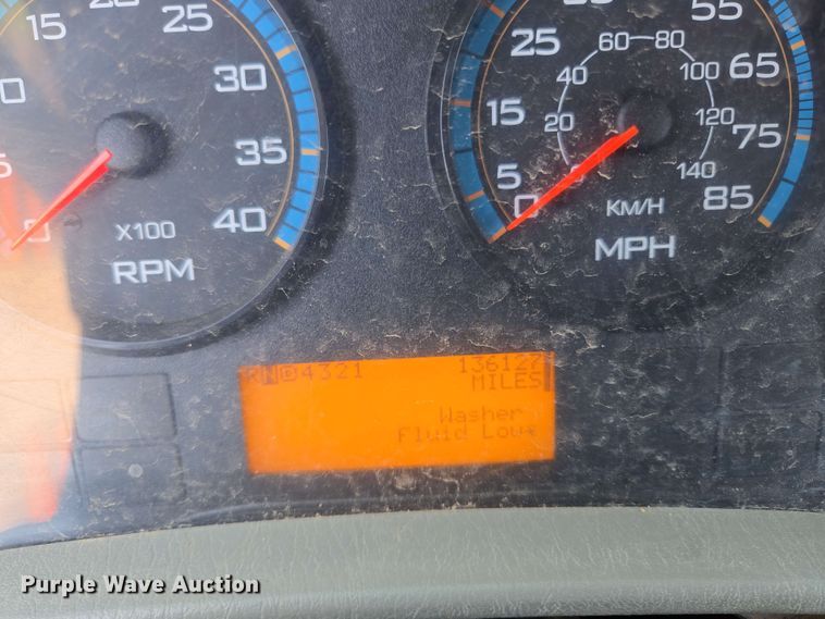 image for item EJ8717 2008 International 7400 dump truck