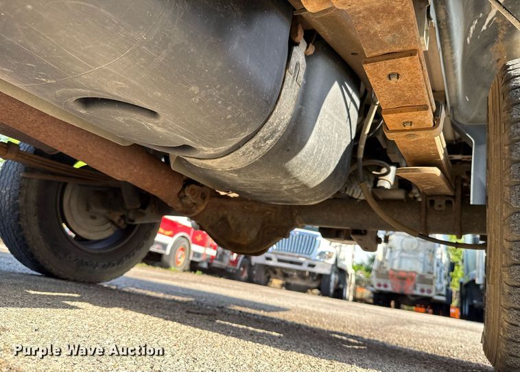 image for item EJ8720 2005 Dodge Ram 1500 Quad Cab pickup truck