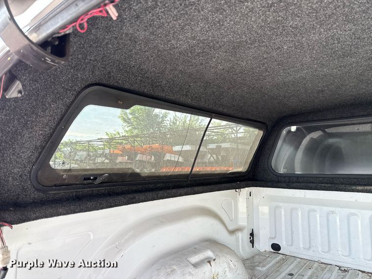 image for item EJ8720 2005 Dodge Ram 1500 Quad Cab pickup truck