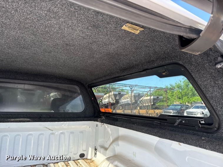 image for item EJ8720 2005 Dodge Ram 1500 Quad Cab pickup truck