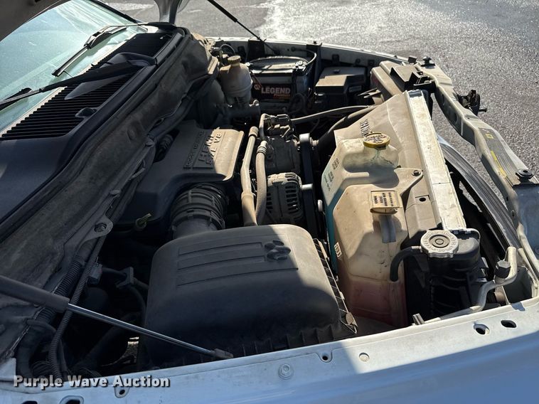 image for item EJ8720 2005 Dodge Ram 1500 Quad Cab pickup truck