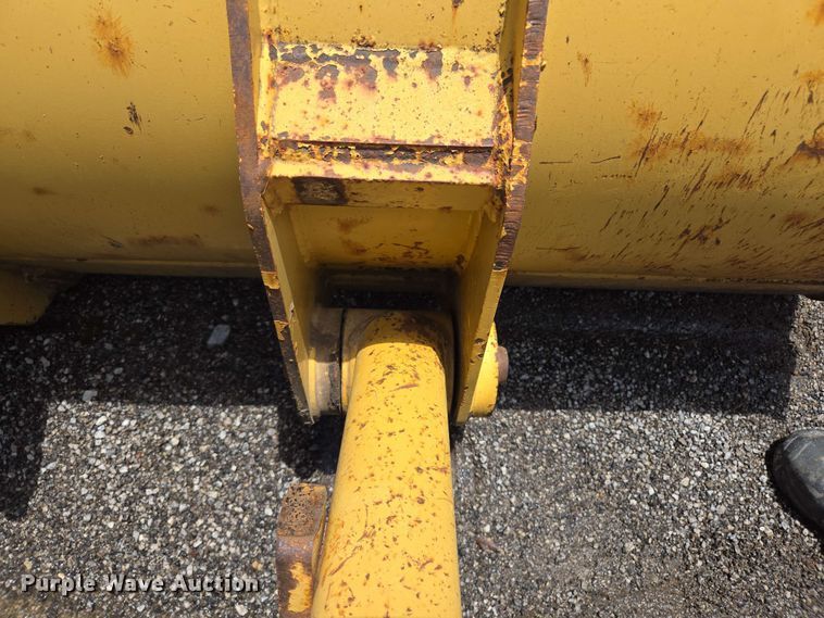 image for item EJ8721 2004 Caterpillar 416D backhoe