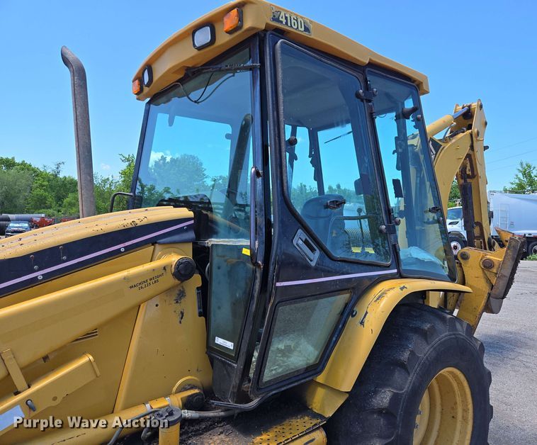 image for item EJ8721 2004 Caterpillar 416D backhoe