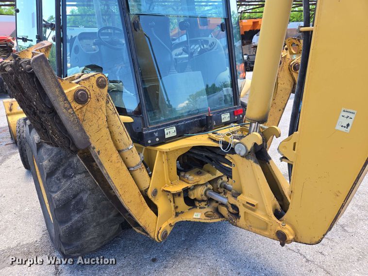image for item EJ8721 2004 Caterpillar 416D backhoe