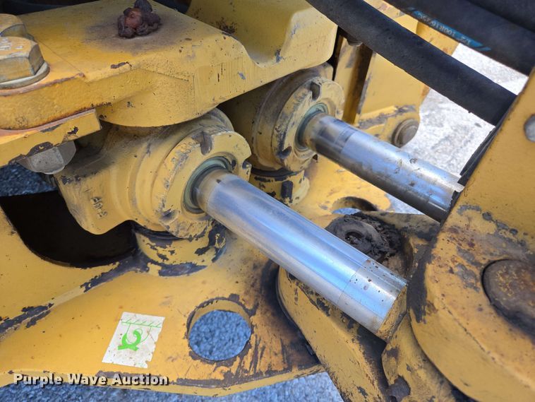 image for item EJ8721 2004 Caterpillar 416D backhoe