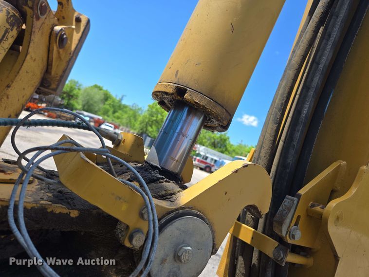 image for item EJ8721 2004 Caterpillar 416D backhoe