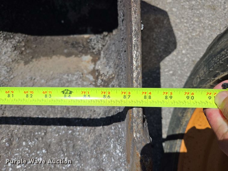 image for item EJ8721 2004 Caterpillar 416D backhoe