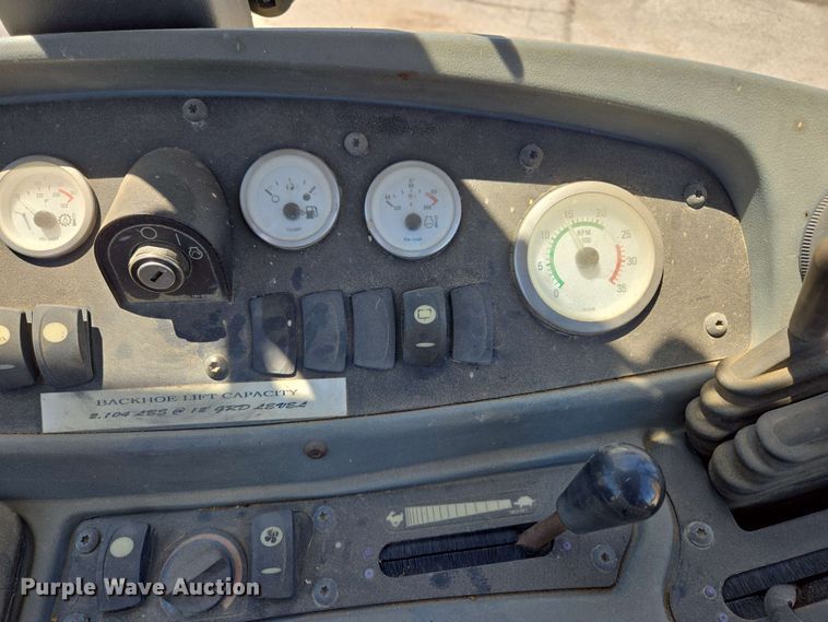 image for item EJ8721 2004 Caterpillar 416D backhoe