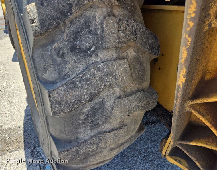 image for item EJ8721 2004 Caterpillar 416D backhoe