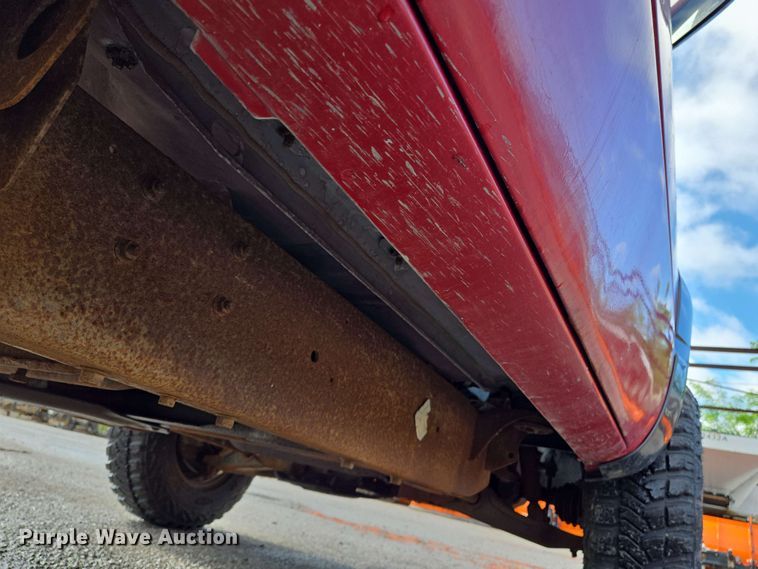 image for item EJ8724 1988 Chevrolet K3500 pickup truck