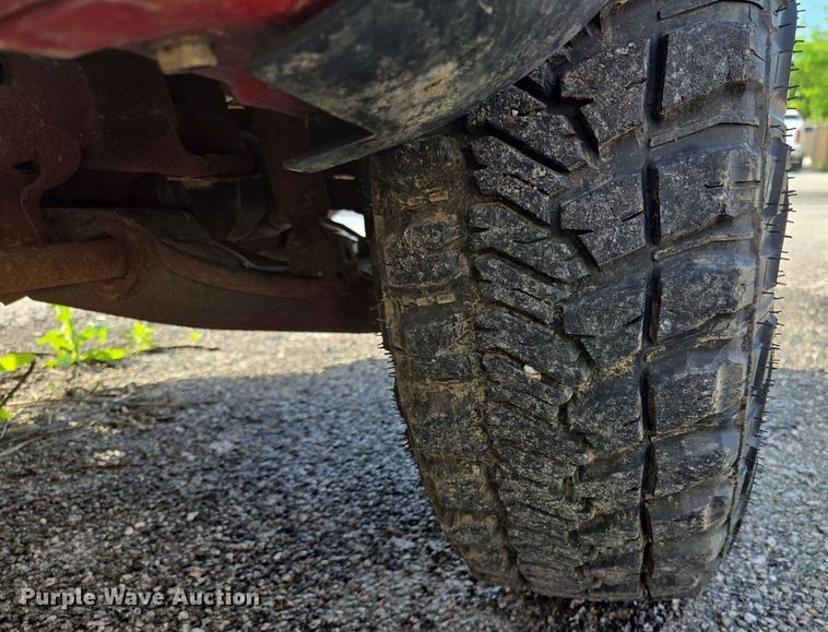 image for item EJ8724 1988 Chevrolet K3500 pickup truck