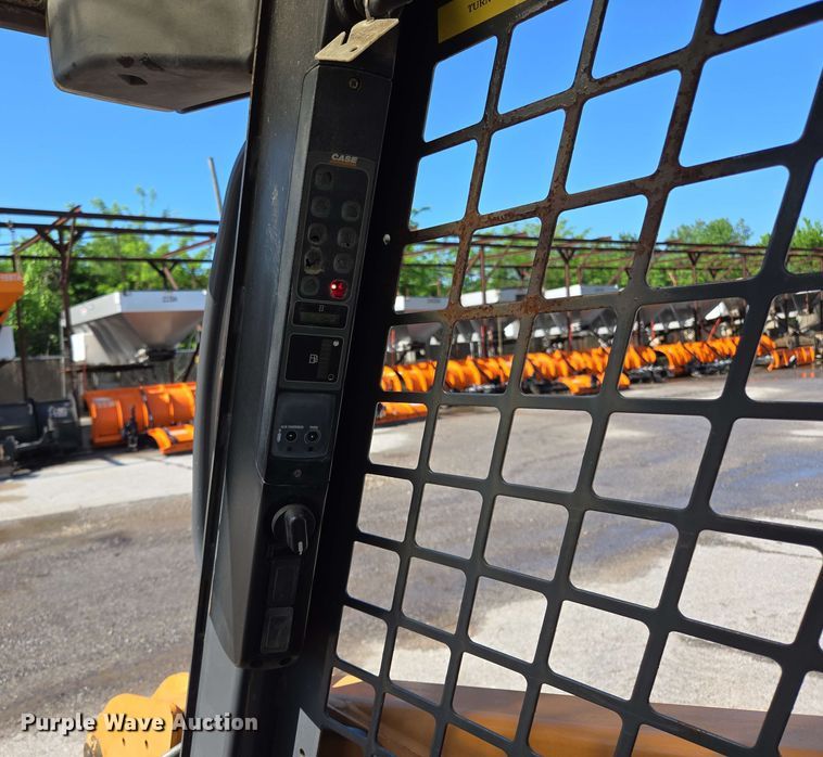 image for item EJ8726 2008 Case 430 Series 3 skid steer loader