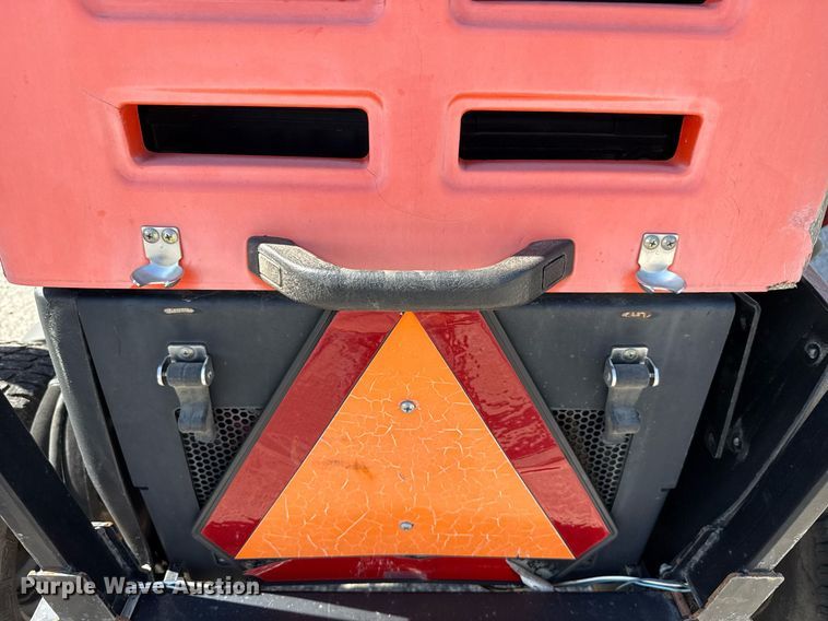 image for item EJ8727 2006 Jacobsen HR9016 lawn mower